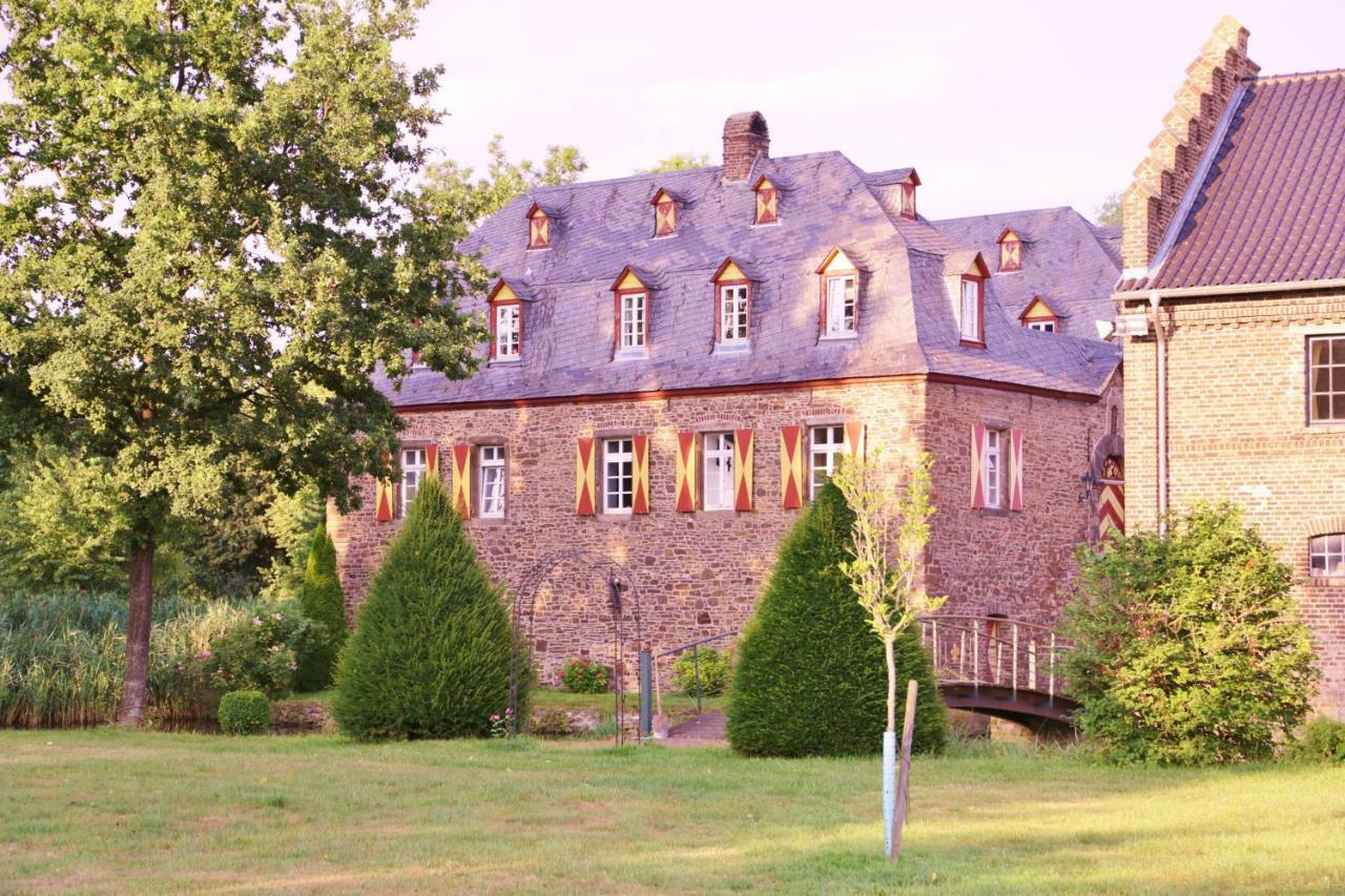 Kleeburg Euskirchen Exterior foto