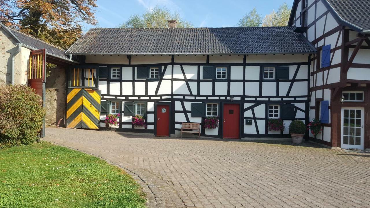 Kleeburg Euskirchen Exterior foto